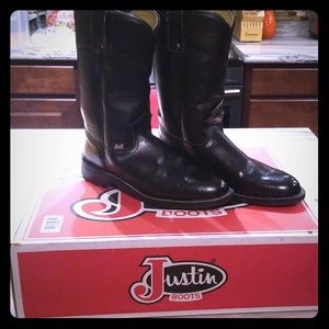 Justin Ropers Boots In Box 7.5B NICE!